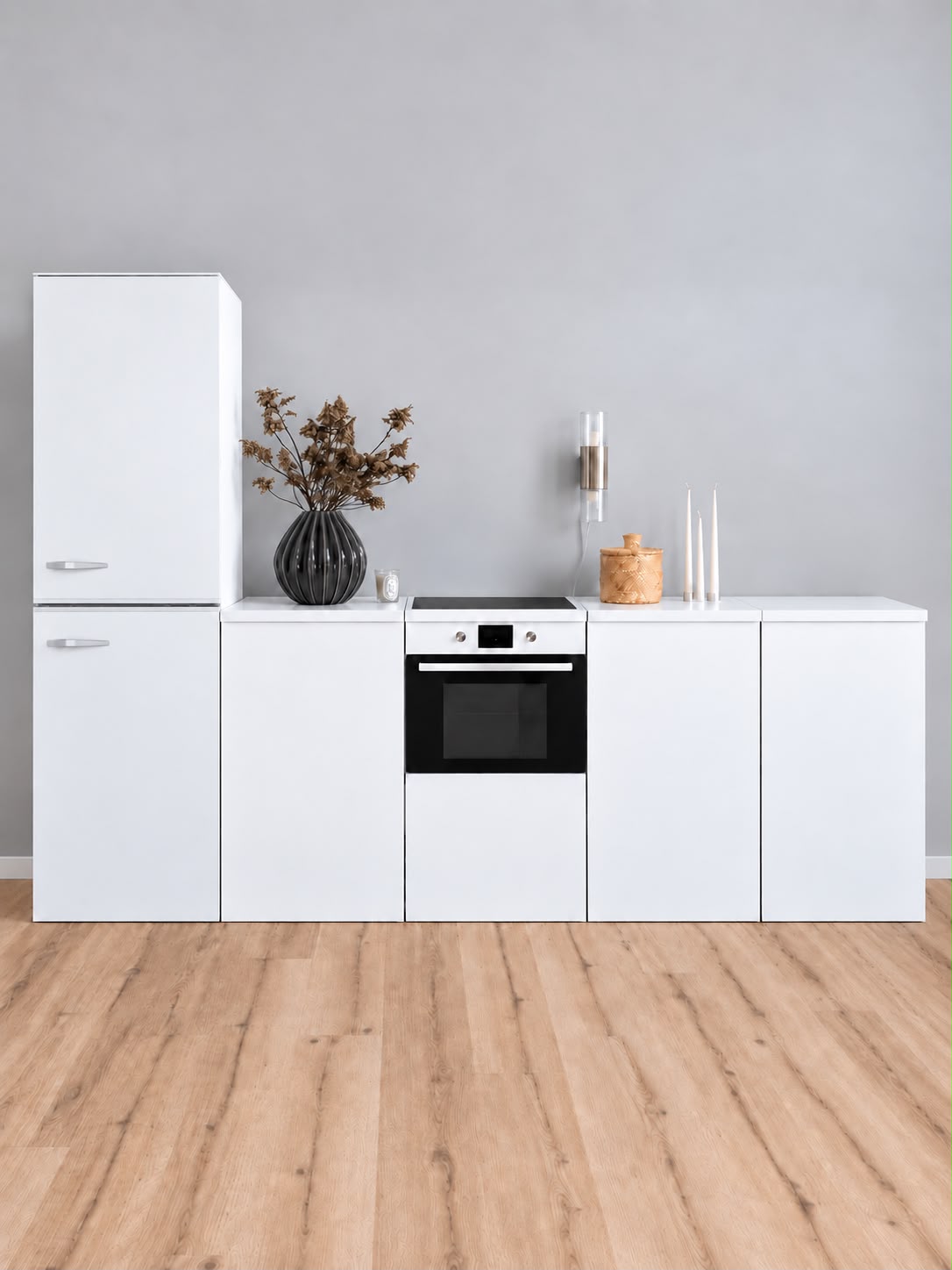 Cucina ESSENTIAL bianca in cartone 300 cm con frigorifero finto